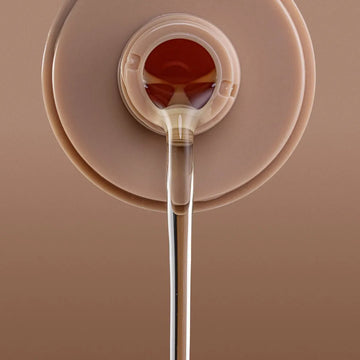 Bodycare oil texture image